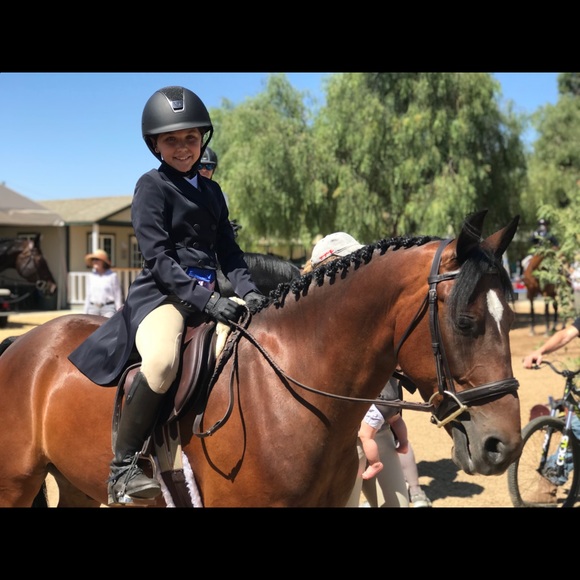 Get to know your Posher! - Picture 6 of 16